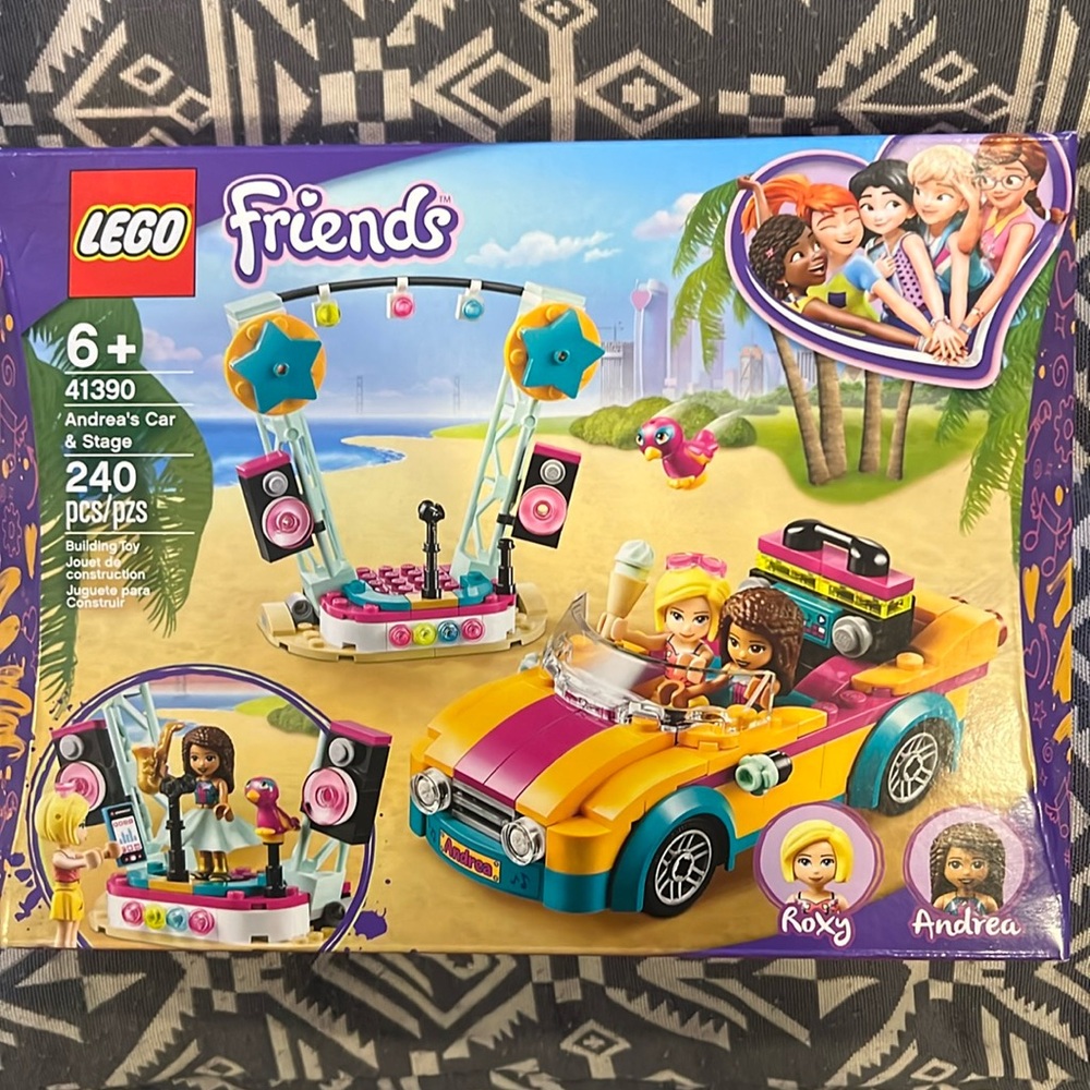 New Retired LEGO Friends Andrea’s Car and Stage